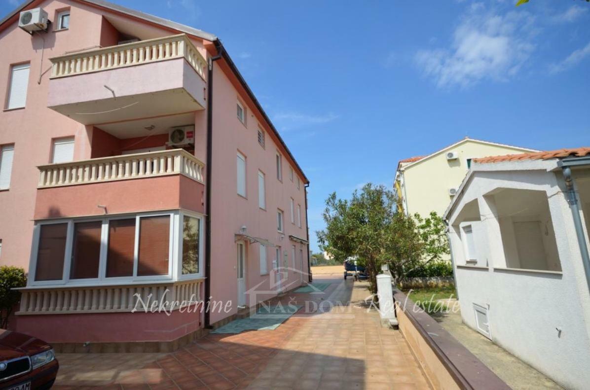 Apartment On The Beach 斯里马 外观 照片