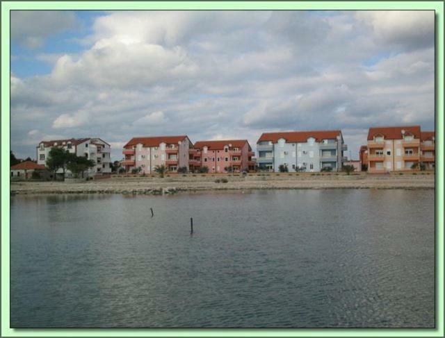 Apartment On The Beach 斯里马 外观 照片